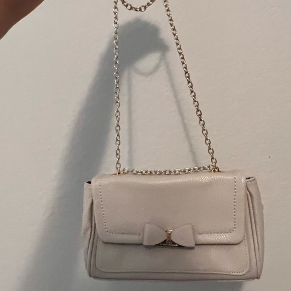 Brand new crossbody bag! - Picture 2 of 4